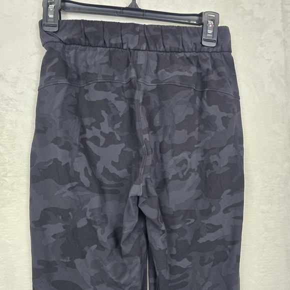 Lululemon On The Fly Pant *28" Incognito Camo Multi Grey / Coal Size‎ 2 $98 - Picture 7 of 13
